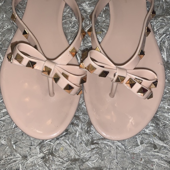 Fashion nova sandals - Picture 3 of 3